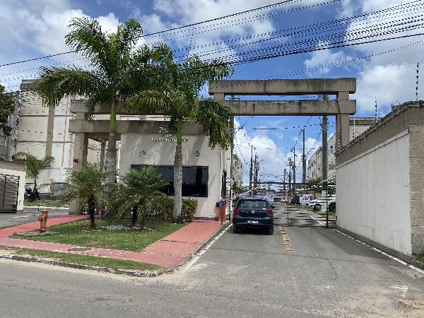Vende-se em Feira De Santana-BA  apto, 41.14 de área total, 41.14 de área privativa,  2_qto(s), a.serv, WC, 1_sala(s), cozinha, 1_vaga(s) de garagem.