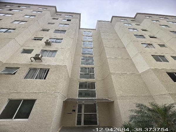 Vende-se em Salvador-BA  apto, 84.27 de área total, 41.89 de área privativa,  2_qto(s), WC, 1_sala(s), cozinha.
