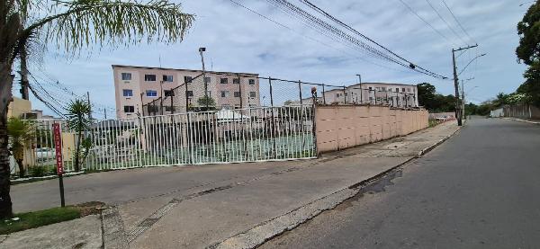 Vende-se em Lauro De Freitas-BA  apto, 99.25 de área total, 40.53 de área privativa,  2_qto(s), WC, 1_sala(s), cozinha.