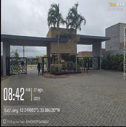 Vende-se em Feira De Santana-BA  Casa, 92.32 de área privativa, 96.59 de área do terreno,  3_qto(s), a.serv, WC, 1_sala(s), 1 lavabo(s), cozinha.