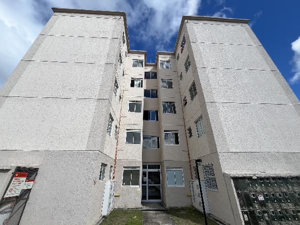 Vende-se em Salvador-BA  apto, 70.47 de área total, 40.53 de área privativa,  2_qto(s), a.serv, WC, 1_sala(s), cozinha, 1_vaga(s) de garagem.