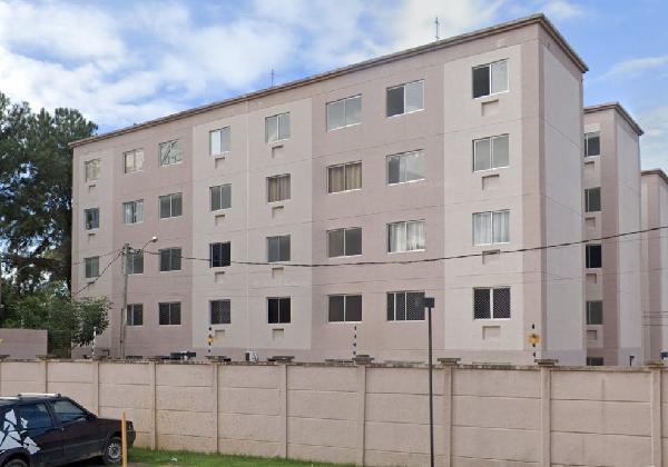 Vende-se em Lauro De Freitas-BA  apto, 99.25 de área total, 40.53 de área privativa,  2_qto(s), a.serv, WC, 1_sala(s), cozinha.