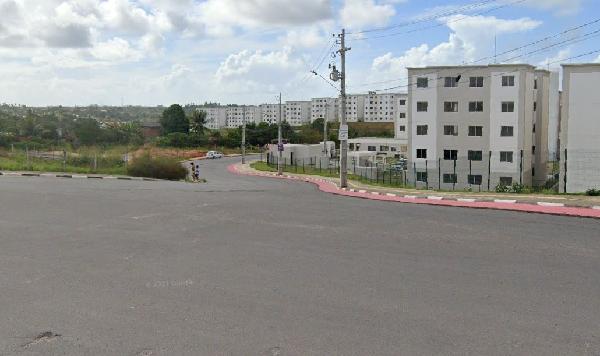 Vende-se em Salvador-BA  apto, 105.63 de área total, 40.53 de área privativa,  2_qto(s), a.serv, WC, 1_sala(s), cozinha.