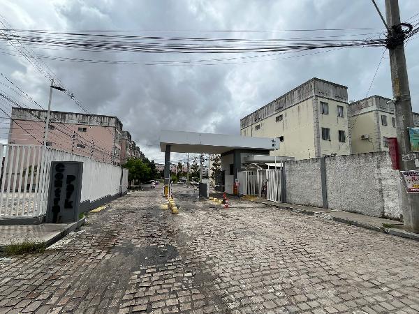 Vende-se em Feira De Santana-BA  apto, 42.91 de área privativa,  2_qto(s), a.serv, WC, 1_sala(s), cozinha.