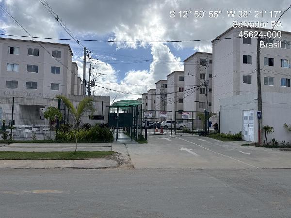 Vende-se em Salvador-BA  apto, 69.57 de área total, 40.53 de área privativa,  2_qto(s), WC, 1_sala(s), cozinha.