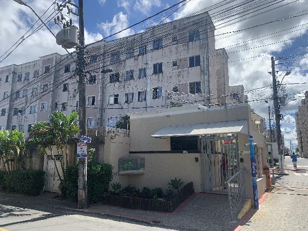 Vende-se em Lauro De Freitas-BA  apto, 64.87 de área total, 45.36 de área privativa,  2_qto(s), a.serv, WC, 1_sala(s), cozinha, 1_vaga(s) de garagem.