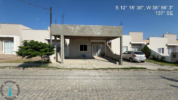 Vende-se em Feira De Santana-BA  Casa, 65.50 de área total, 40.50 de área privativa, 127.50 de área do terreno,  2_qto(s), a.serv, WC, 1_sala(s), cozinha.