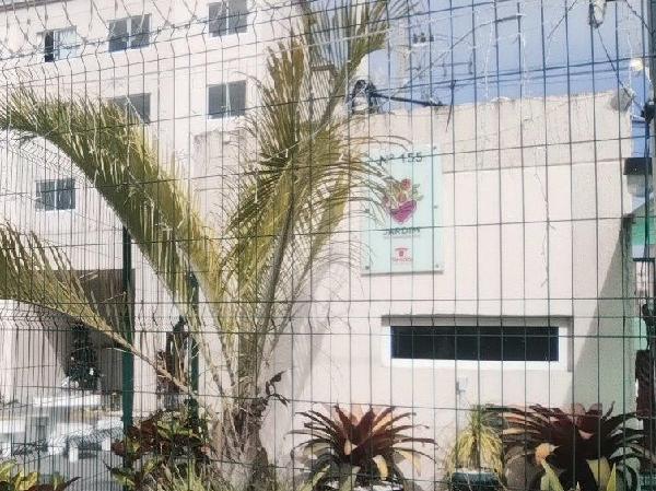 Vende-se em Salvador-BA  apto, 69.57 de área total, 40.53 de área privativa,  2_qto(s), WC, 1_sala(s), cozinha.