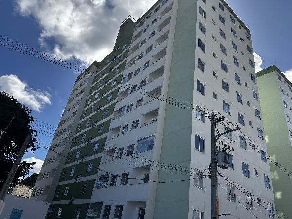 Vende-se em Salvador-BA  apto, 49.05 de área total, 49.05 de área privativa,  2_qto(s), varanda, a.serv, WC, 1_sala(s), cozinha, 1_vaga(s) de garagem.