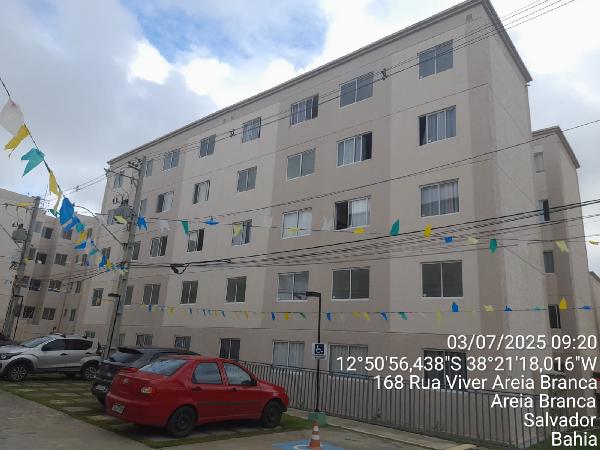 Vende-se em Salvador-BA  apto, 70.47 de área total, 40.53 de área privativa,  2_qto(s), WC, 1_sala(s), cozinha.