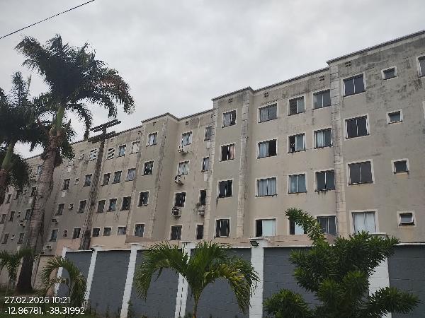Vende-se em Lauro De Freitas-BA  apto, 62.58 de área total, 45.21 de área privativa,  2_qto(s), a.serv, WC, 1_sala(s), cozinha, 1_vaga(s) de garagem.