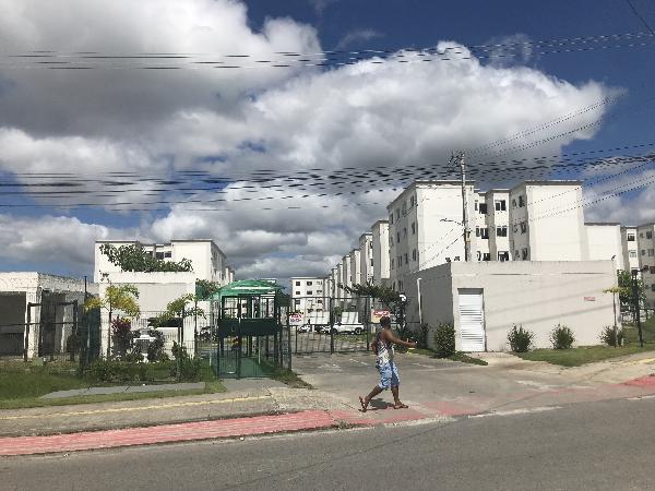 Vende-se em Salvador-BA  apto, 72.28 de área total, 40.53 de área privativa,  2_qto(s), a.serv, WC, 1_sala(s), cozinha.