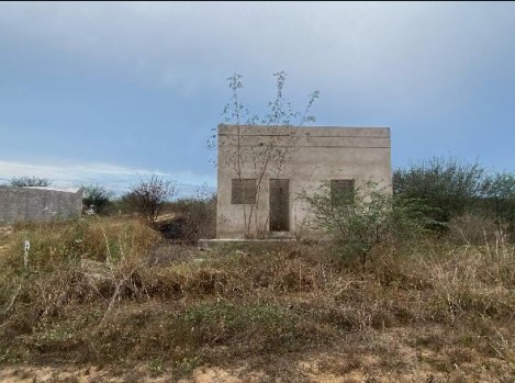 Vende-se em Pocoes-BA  Terreno, 300.00 de área do terreno.