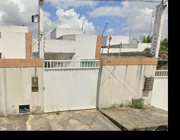 Vende-se em Feira De Santana-BA  Casa, 67.45 de área total, 67.45 de área privativa, 100.00 de área do terreno,  2_qto(s), varanda, a.serv, WC, 1_sala(s), cozinha.