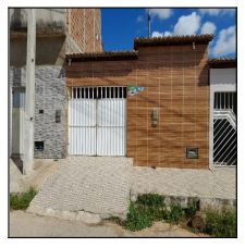 Vende-se em Iacu-BA  Casa, 63.80 de área privativa, 110.00 de área do terreno.