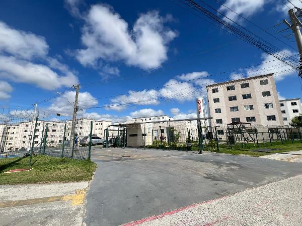 Vende-se em Salvador-BA  apto, 70.96 de área total, 40.53 de área privativa,  1_qto(s), WC, 1_sala(s), cozinha.