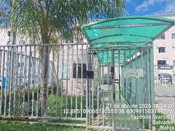 Vende-se em Salvador-BA  apto, 120.49 de área total, 40.53 de área privativa,  2_qto(s), a.serv, WC, 1_sala(s), cozinha.