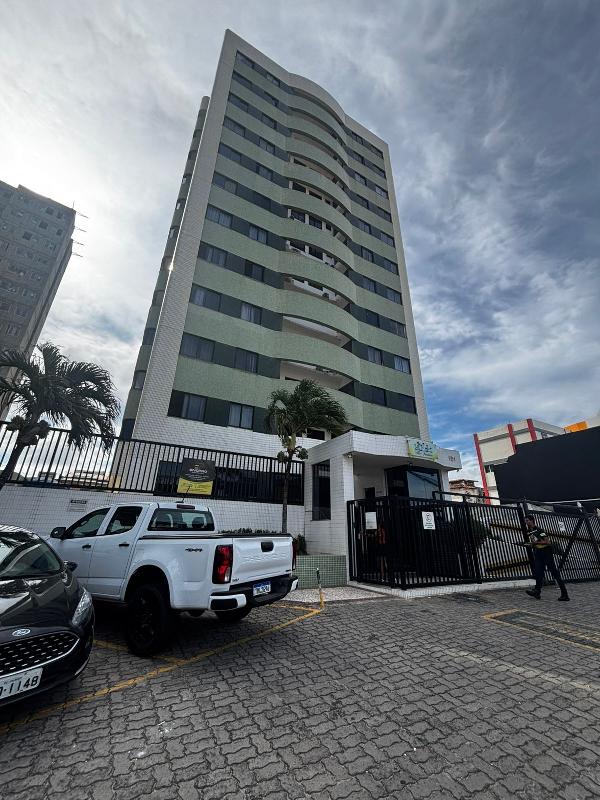Vende-se em Salvador-BA  apto, 83.97 de área total, 63.21 de área privativa,  2_qto(s), varanda, WC, WC Emp, 1_sala(s), cozinha, 1_vaga(s) de garagem.