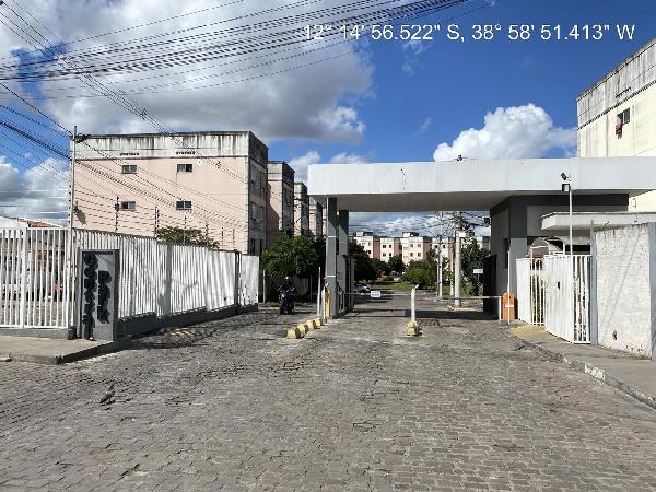 Vende-se em Feira De Santana-BA  apto, 42.91 de área total, 42.91 de área privativa,  2_qto(s), a.serv, WC, 1_sala(s), cozinha.