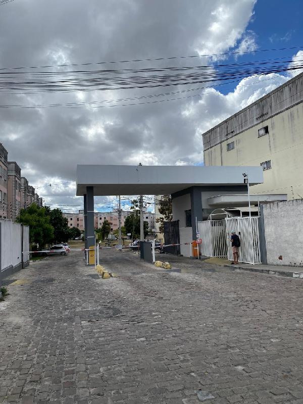 Vende-se em Feira De Santana-BA  apto, 42.91 de área total, 42.91 de área privativa,  2_qto(s), a.serv, WC, 1_sala(s), cozinha.