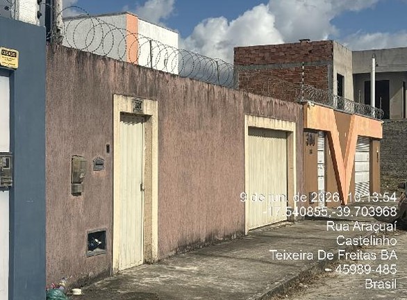 Vende-se em Teixeira De Freitas-BA  Casa, 65.79 de área privativa, 250.00 de área do terreno,  2_qto(s), WC, 1_sala(s), cozinha.