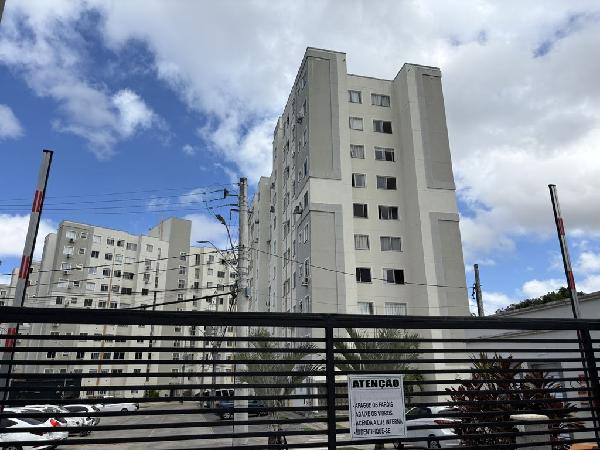 Vende-se em Salvador-BA  apto, 42.02 de área privativa,  2_qto(s), a.serv, WC, 1_sala(s), cozinha, 1_vaga(s) de garagem.