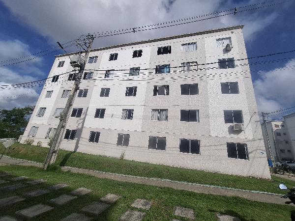Vende-se em Salvador-BA  apto, 40.53 de área privativa,  2_qto(s), a.serv, WC, 1_sala(s), cozinha.