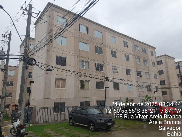 Vende-se em Salvador-BA  apto, 70.47 de área total, 40.53 de área privativa,  2_qto(s), a.serv, WC, 1_sala(s), cozinha.