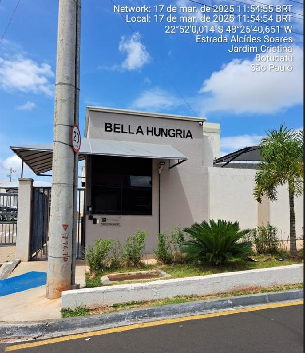 Vende-se em Botucatu-SP  apto, 80.90 de área total, 39.30 de área privativa,  2_qto(s), a.serv, WC, 1_sala(s), cozinha, 1_vaga(s) de garagem.