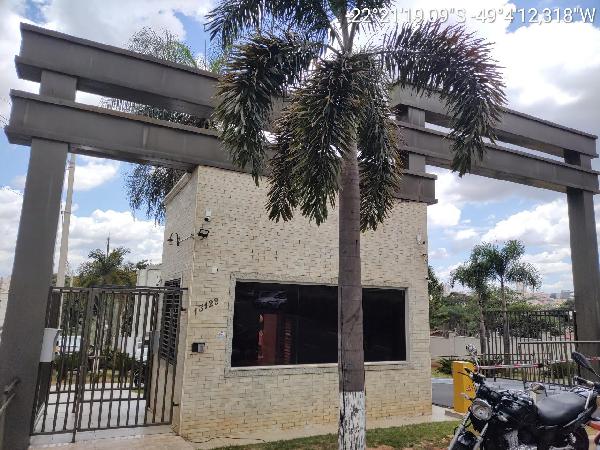Vende-se em Bauru-SP  apto, 99.56 de área total, 41.85 de área privativa, 1_vaga(s) de garagem.