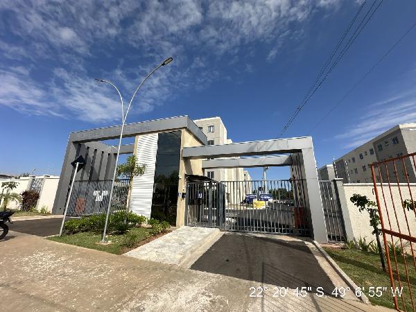 Vende-se em Bauru-SP  apto, 86.62 de área total, 39.30 de área privativa,  2_qto(s), WC, 1_sala(s), cozinha, 1_vaga(s) de garagem.