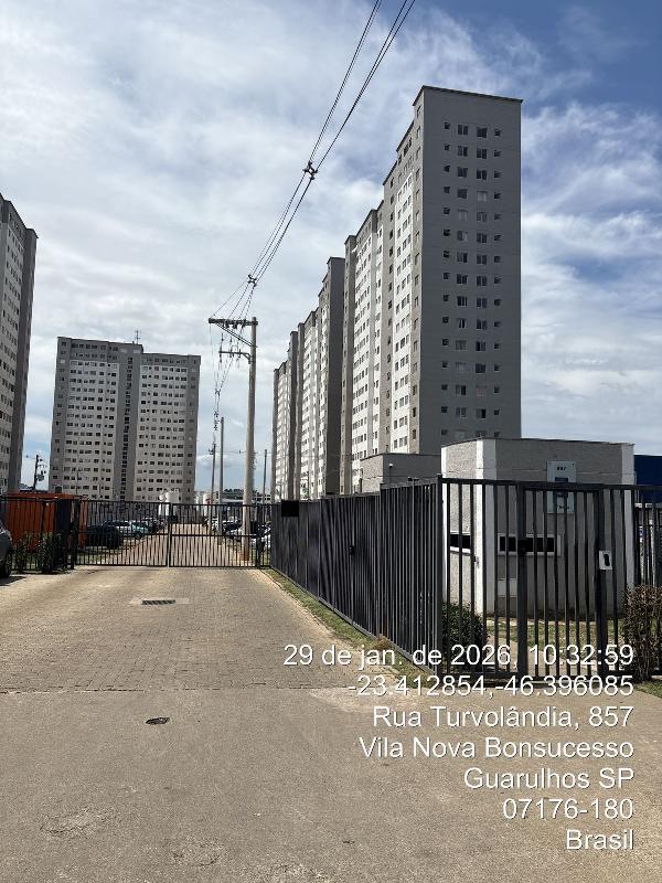 Vende-se em Guarulhos-SP  apto, 53.19 de área total, 42.10 de área privativa,  2_qto(s), a.serv, WC, 1_sala(s), cozinha, 1_vaga(s) de garagem.