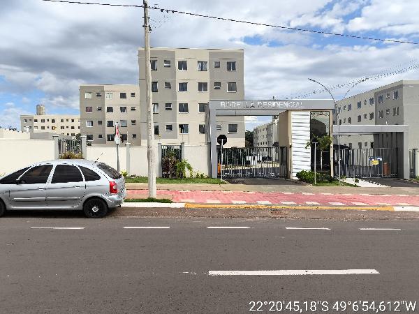 Vende-se em Bauru-SP  apto, 86.62 de área total, 39.30 de área privativa,  2_qto(s), WC, 1_sala(s), cozinha, 1_vaga(s) de garagem.