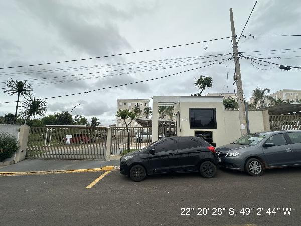 Vende-se em Bauru-SP  apto, 128.04 de área total, 47.46 de área privativa,  2_qto(s), WC, 1_sala(s), cozinha, 1_vaga(s) de garagem.
