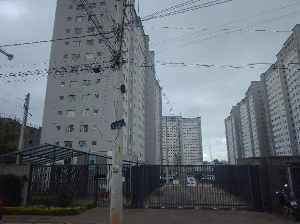 Vende-se em Guarulhos-SP  apto, 52.72 de área total, 42.10 de área privativa, 0.00 de área do terreno.