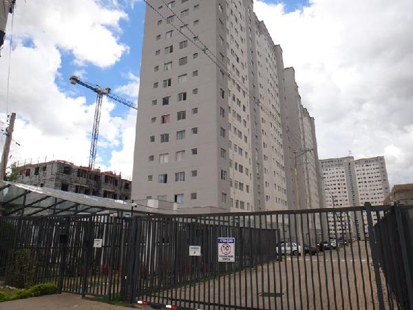 Vende-se em Guarulhos-SP  apto, 52.72 de área total, 42.10 de área privativa,  2_qto(s), a.serv, WC, 1_sala(s), cozinha.