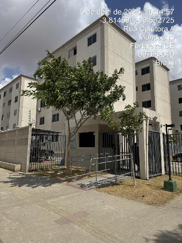 Vende-se em Fortaleza-CE  apto, 70.41 de área total, 44.28 de área privativa,  2_qto(s), WC, 1_sala(s), cozinha.