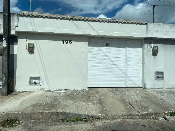 Vende-se em Maranguape-CE  Casa, 69.13 de área total, 69.13 de área privativa, 125.00 de área do terreno,  2_qto(s), a.serv, WC, 1_sala(s), cozinha.