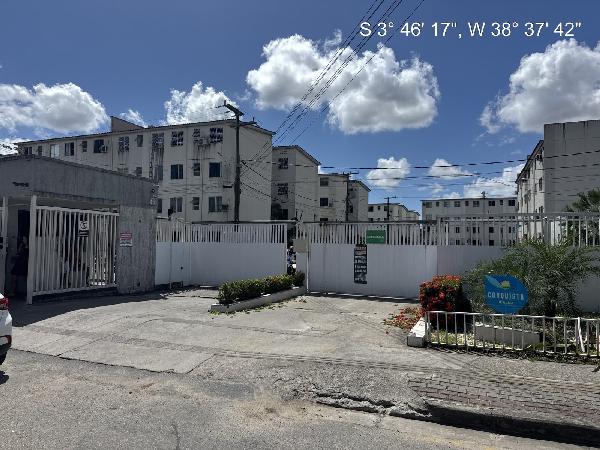 Vende-se em Caucaia-CE  apto, 42.64 de área total, 42.64 de área privativa,  2_qto(s), a.serv, WC, 1_sala(s), cozinha, Terraco.