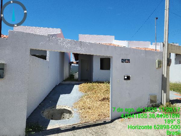 Vende-se em Horizonte-CE  Casa, 66.15 de área total, 66.15 de área privativa, 116.50 de área do terreno,  2_qto(s), a.serv, WC, 1_sala(s), cozinha, 1_vaga(s) de garagem.