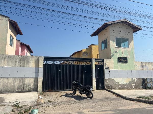 Vende-se em Horizonte-CE  Casa, 64.54 de área total, 62.84 de área privativa, 64.54 de área do terreno,  2_qto(s), varanda, a.serv, WC, 1_sala(s), cozinha.