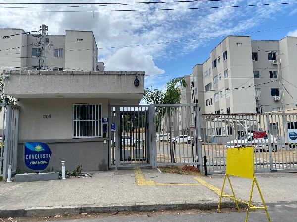 Vende-se em Fortaleza-CE  apto, 77.46 de área total, 41.54 de área privativa,  2_qto(s), WC, 1_sala(s), cozinha, 1_vaga(s) de garagem.
