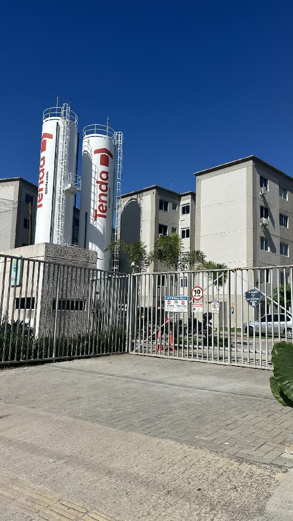Vende-se em Fortaleza-CE  apto, 71.24 de área total, 44.28 de área privativa,  2_qto(s), a.serv, WC, 1_sala(s), cozinha.