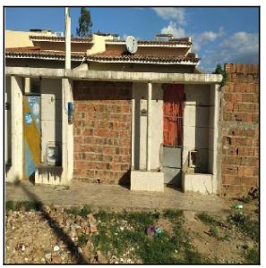 Vende-se em Crateus-CE  Casa, 119.18 de área privativa, 146.32 de área do terreno,  3_qto(s), a.serv, WC, 1_sala(s), cozinha.