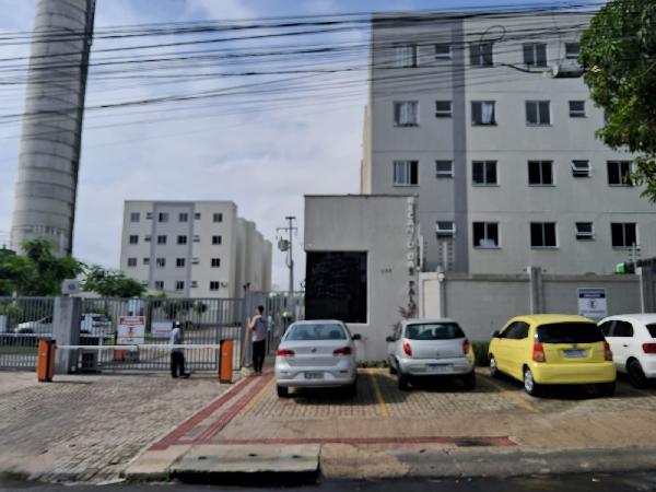 Vende-se em Fortaleza-CE  apto, 46.23 de área total, 38.40 de área privativa, 0.00 de área do terreno.