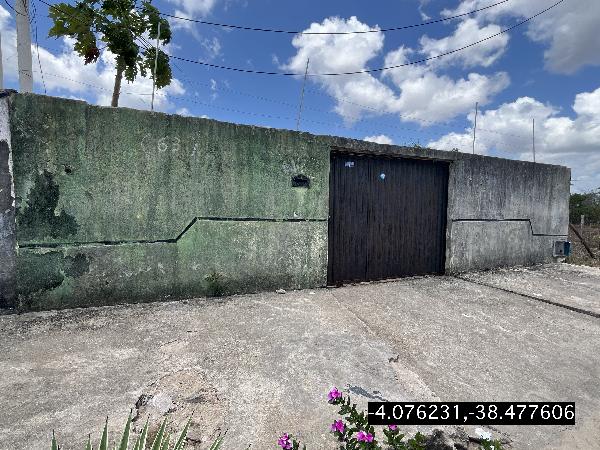 Vende-se em Horizonte-CE  Casa, 89.11 de área privativa, 250.00 de área do terreno,  2_qto(s), a.serv, WC, 1_sala(s), cozinha, Terraco, 1_vaga(s) de garagem.