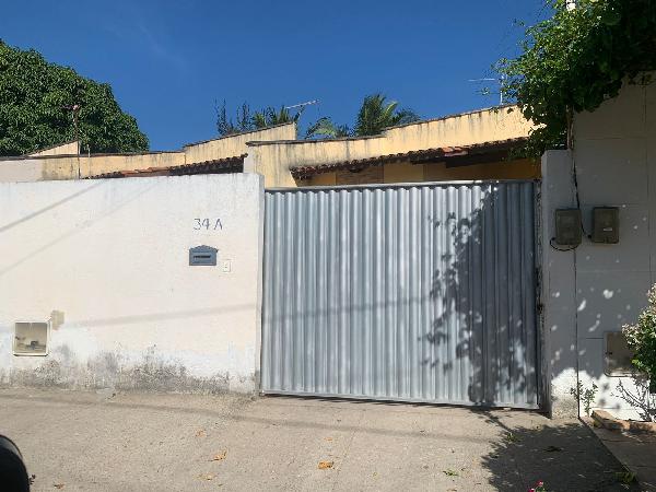Vende-se em Horizonte-CE  Casa, 53.11 de área privativa, 213.50 de área do terreno,  2_qto(s), WC, 1_sala(s), cozinha, 1_vaga(s) de garagem.