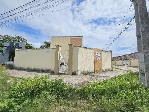 Vende-se em Itaitinga-CE  apto, 50.64 de área total, 48.89 de área privativa,  2_qto(s), WC, 1_sala(s), cozinha.