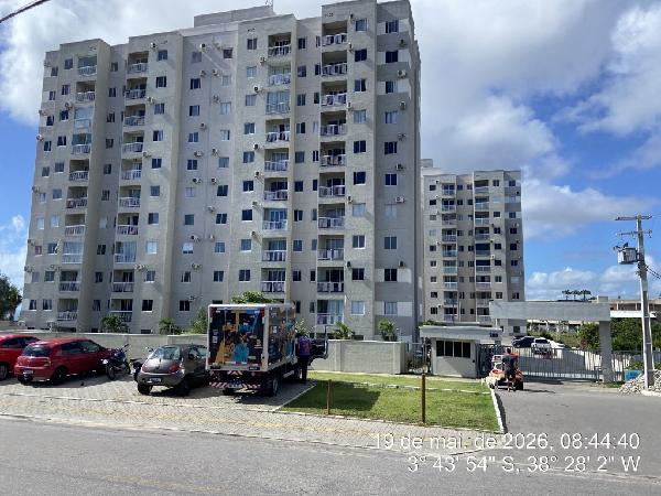 Vende-se em Fortaleza-CE  apto, 105.10 de área total, 59.64 de área privativa,  3_qto(s), WC, 1_sala(s), cozinha.
