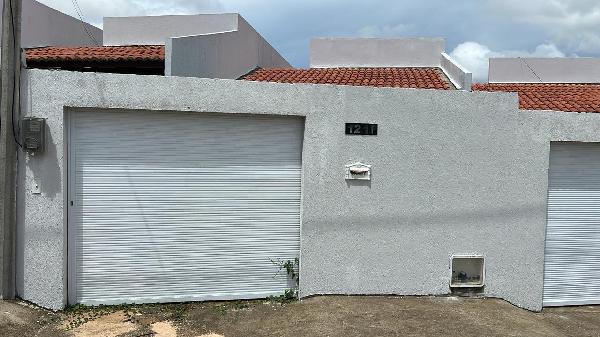 Vende-se em Horizonte-CE  Casa, 66.15 de área privativa, 932.04 de área do terreno,  2_qto(s), a.serv, WC, 1_sala(s), cozinha, 1_vaga(s) de garagem.